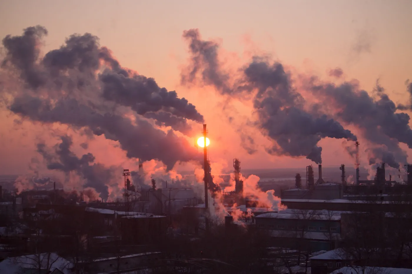 Davies: Aby spełnić cele klimatyczne, Europa potrzebuje nowej instalacji CCS co osiem dni (WYWIAD)