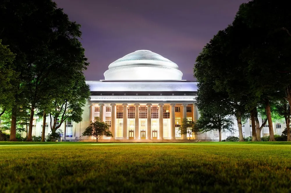 1379866-massachusetts-institute-of-technology.jpg