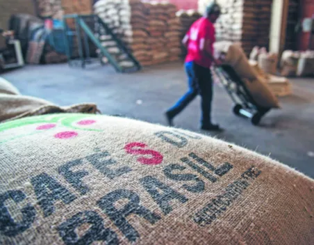 Będziemy płacić więcej za kawę. Wszystko przez brazylijską suszę