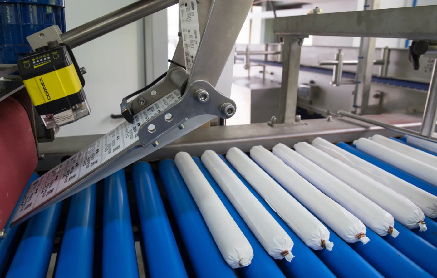 2178154-nitroerg-linia-produkcyjna-materialow.jpg