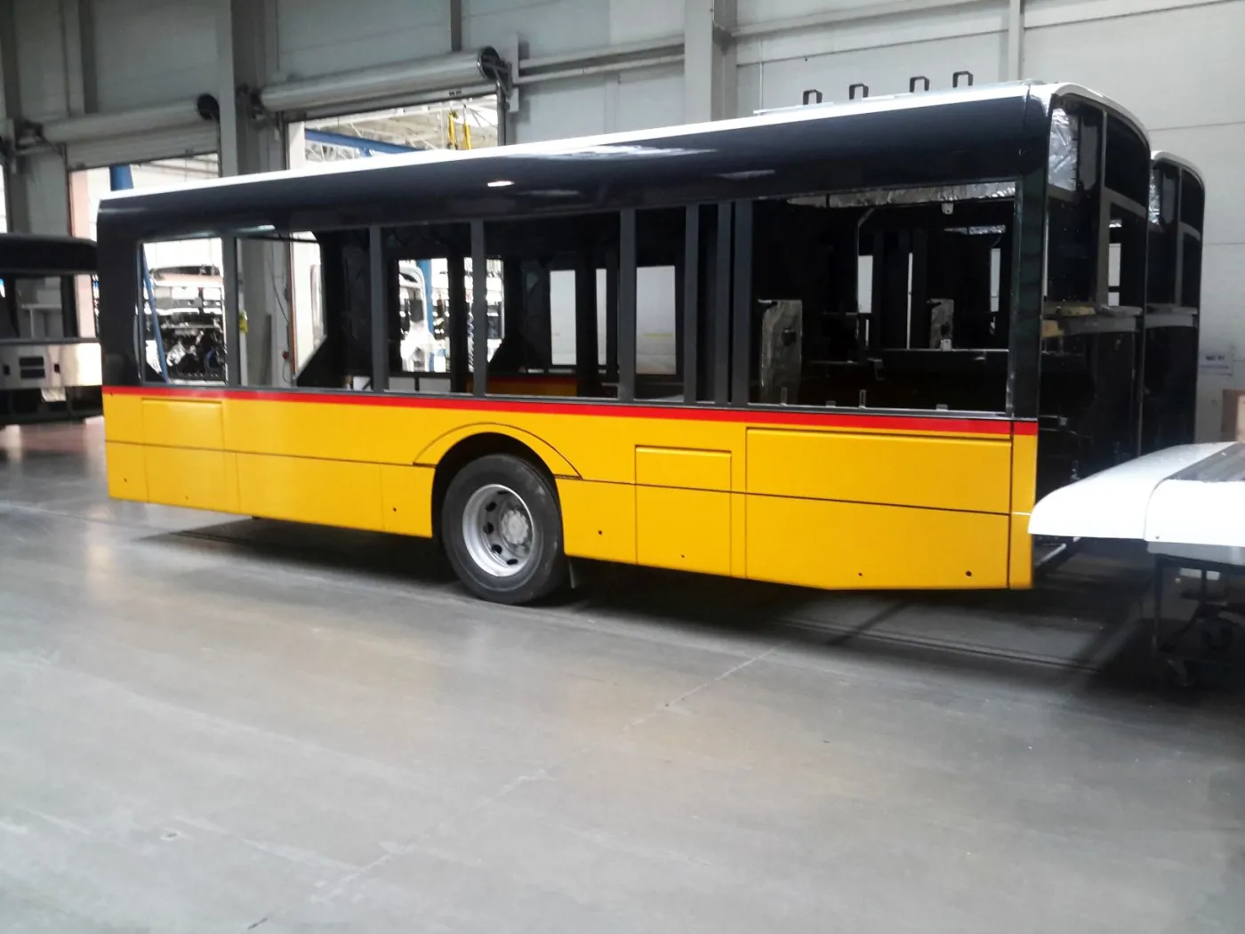 2237300-fabryka-autobusow-solaris-w-bolechowie.jpg