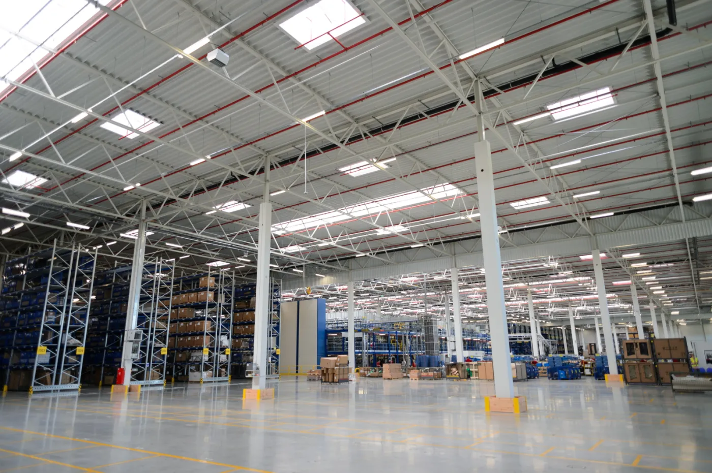 2258084-nowe-centrum-dystrybucyjne-volkswagen.jpg