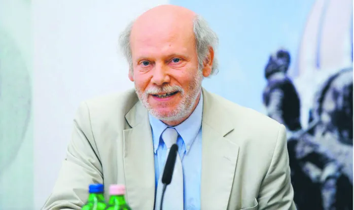 Węgierski ekonomista do Polaków: Nie podążajcie drogą Orbana. To zły pomysł