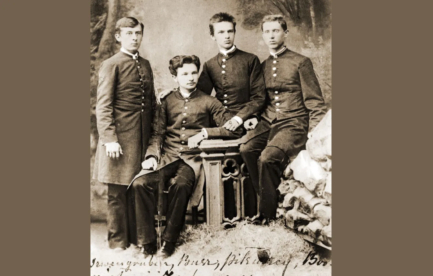 Bracia agenci. Piłsudscy podczas wojny rosyjsko-japońskiej szpiegowali na rzecz wrogich stron