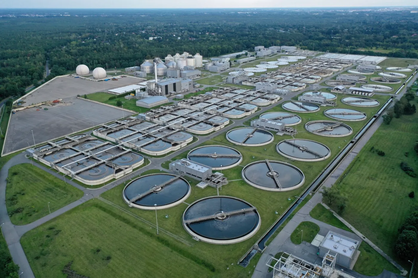 Sprawa awarii rurociągu oczyszczalni Czajka w prokuraturze. Sprawdzi, czy nie doszło do sabotażu