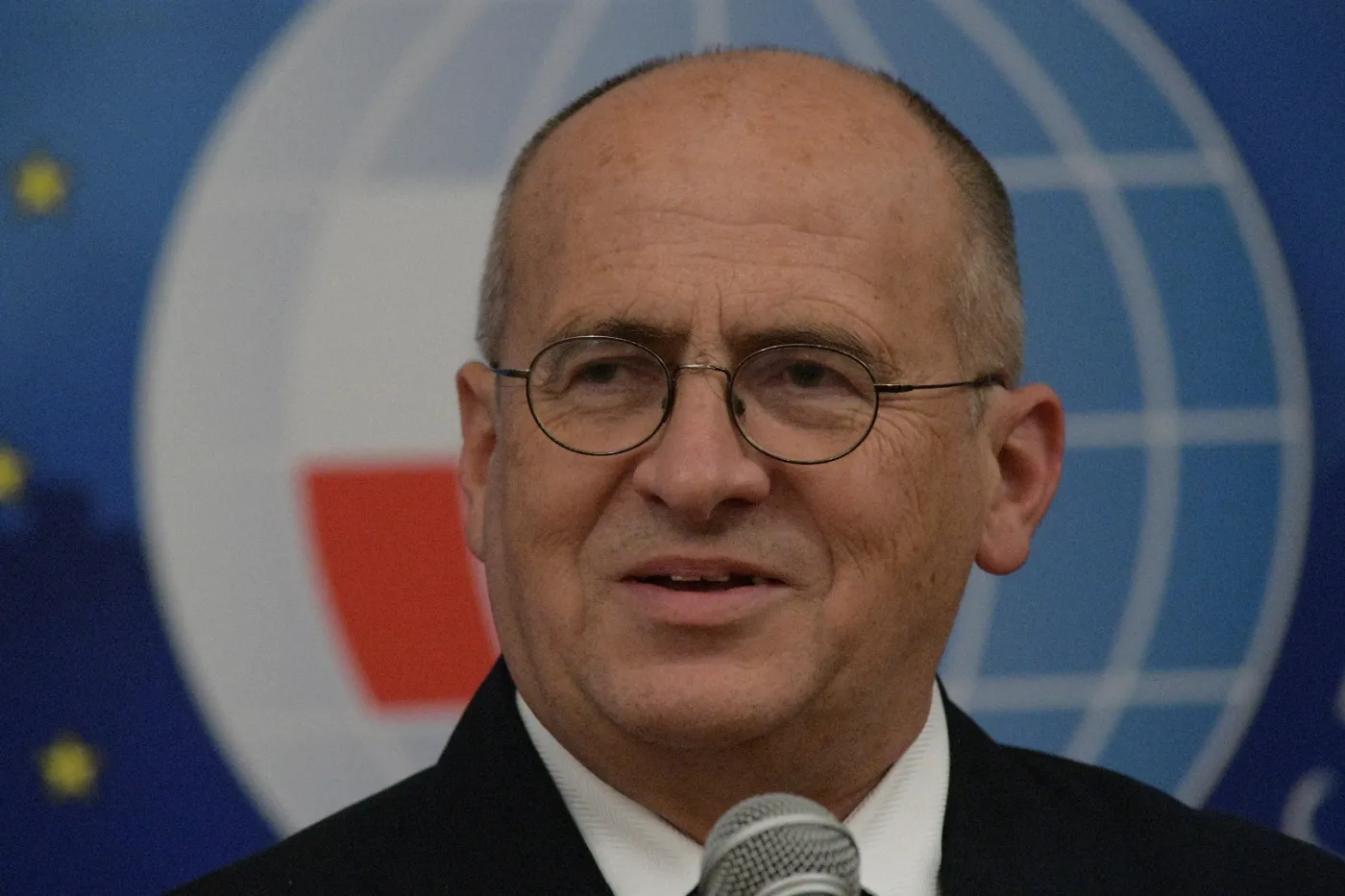 Minister spraw zagranicznych Zbigniew Rau na kwarantannie