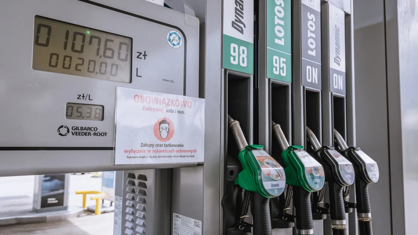 Grupa Lotos stacja benzynowa