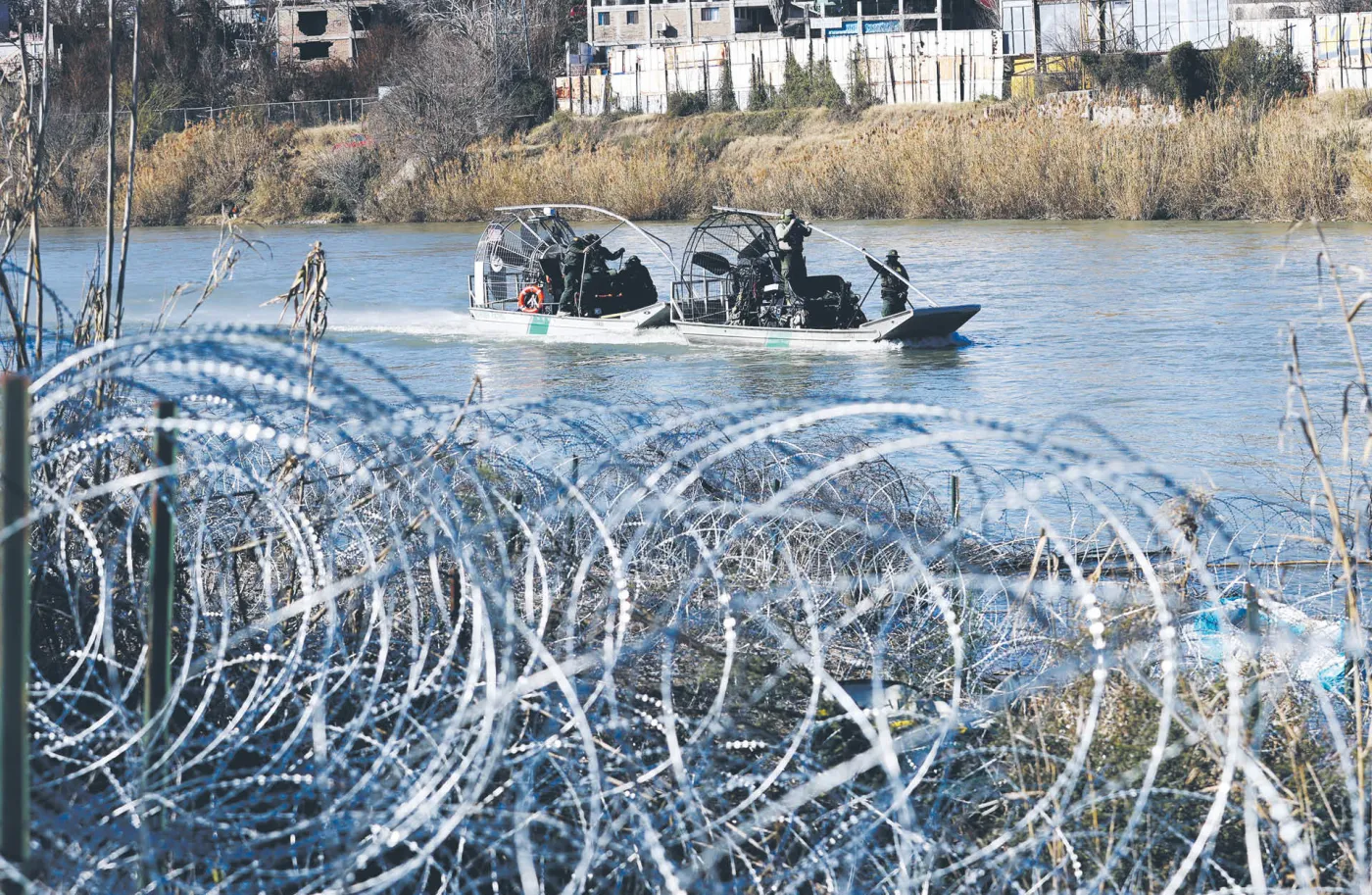 Teksas zabiera Bidena na rodeo. Migranci problemem w kampanii prezydenckiej