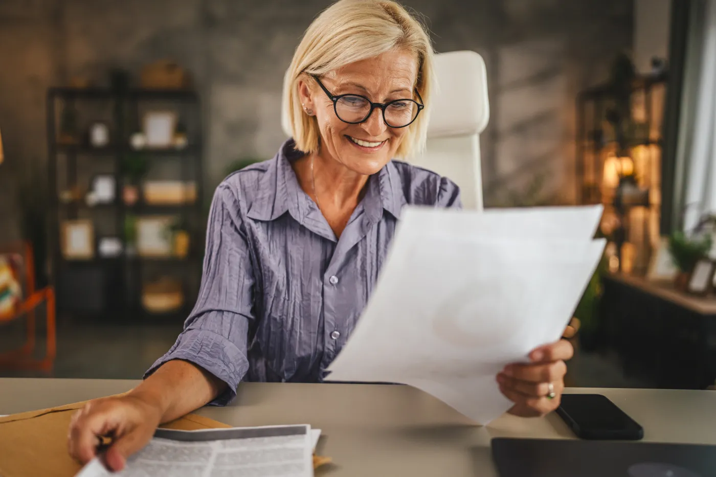 dokument, senior, seniorka, emeryt, emerytka