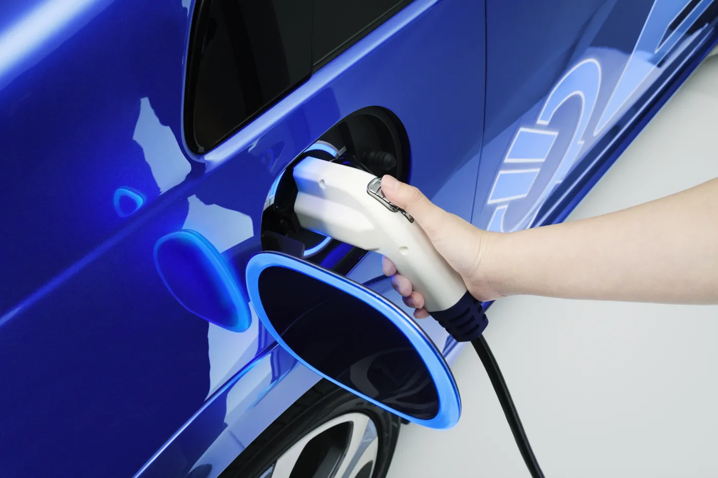 2010_honda_laas_09_fit_ev_concept_charger_286787.jpg