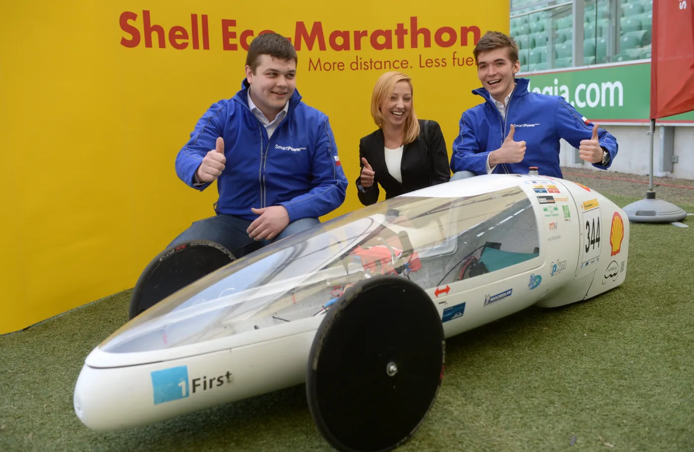 2156501-pojazd-zespolu-smart-power-z-politechniki.jpg