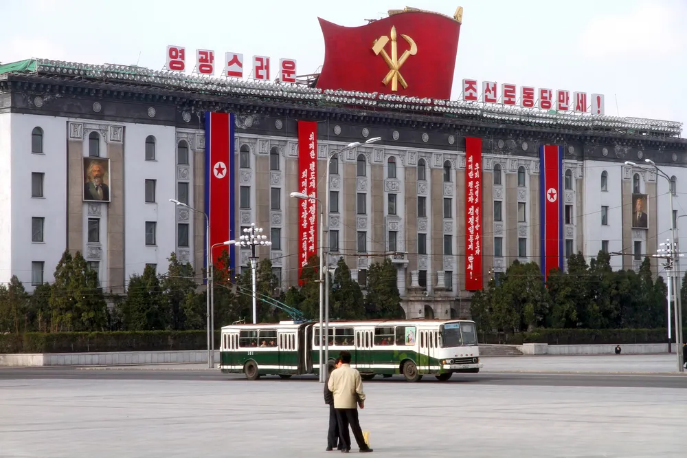 Zdjęcia wskazują, że Korea Północna wstrzymała denuklearyzację