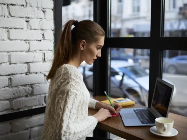 Czy kobiety są dyskryminowane w polityce i w życiu publicznym? Nowy sondaż