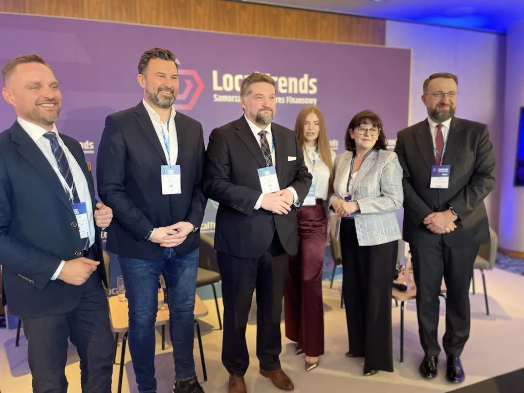 samorząd transport ekosystem local trends