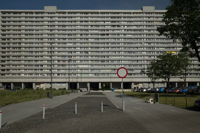 Na jak długo wystarczą budynki z wielkiej płyty? Ekspert: Po modernizacji na 100-120 lat