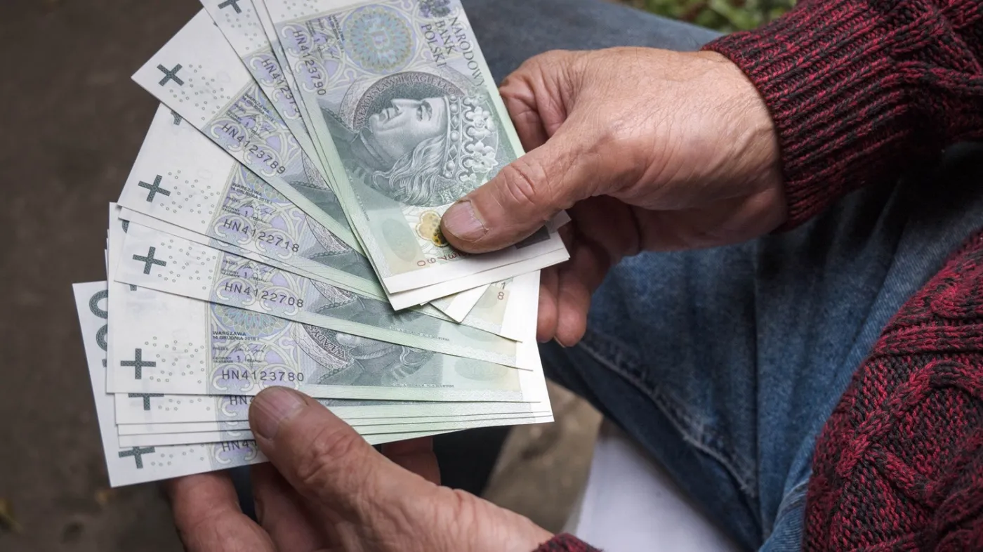 ZUS zmienia terminy wypłat dodatku pielęgnacyjnego w lipcu. Oto nowy harmonogram