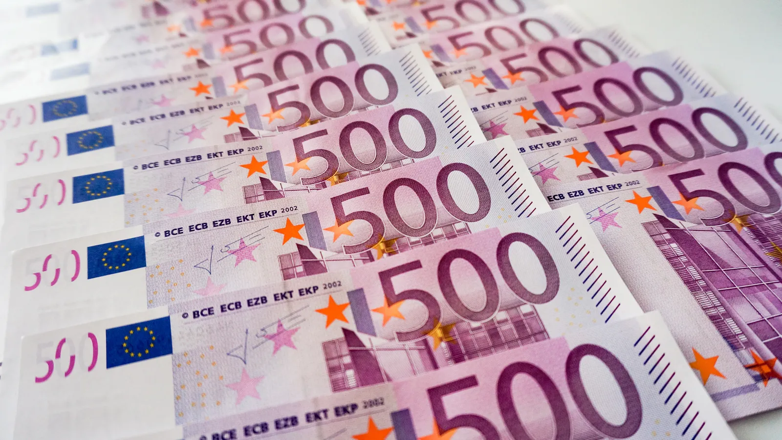 Analiza walutowa Ebury: Euro pozostaje przez cały czas w strefie neutralnej. Rynki spodziewają się podwyżki stóp eurowaluty we wrześniu
