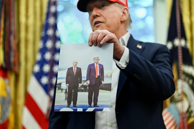 Trump skrytykował rosyjski atak na amerykańską firmę w Ukrainie. "Daje Putinowi jeszcze kilka tygodni"