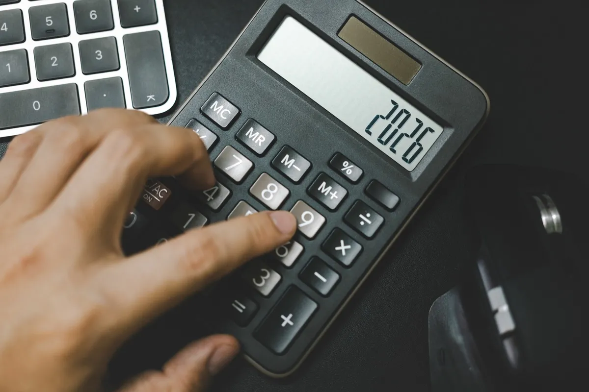 Kiedy opłaca się przejść na emeryturę? Każdy rok pracy może podnieść kwotę świadczenia o kilkanaście procent