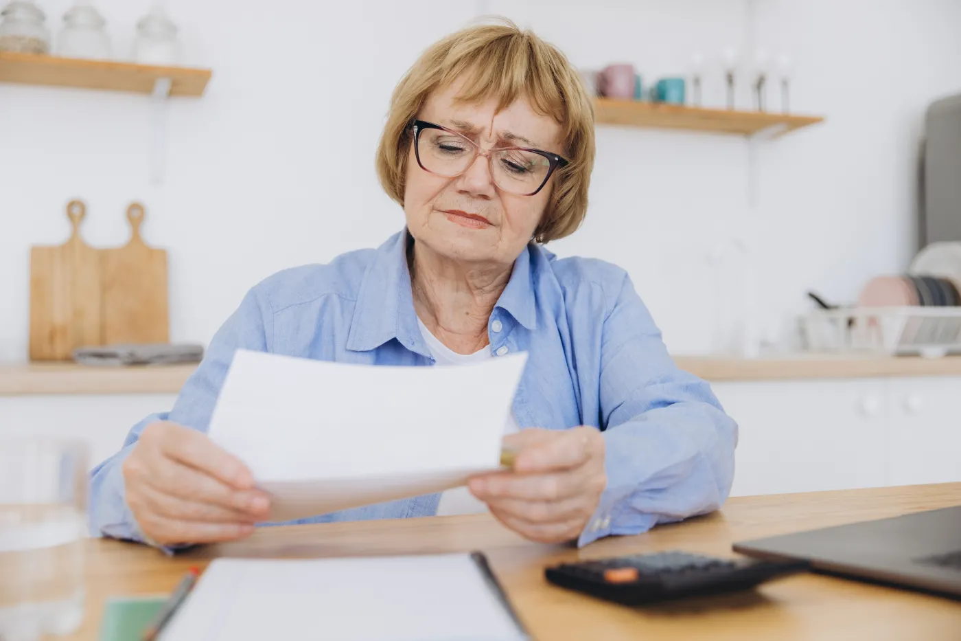 Ma 60 lat i 40 lat stażu pracy. Jaką emeryturę wypłaci jej ZUS? Oto kwota