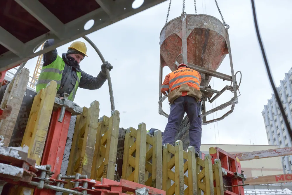 Budowa Warsaw Spire w Warszawie - styczeń 2013, fot. materiały prasowe Ghelamco (1)