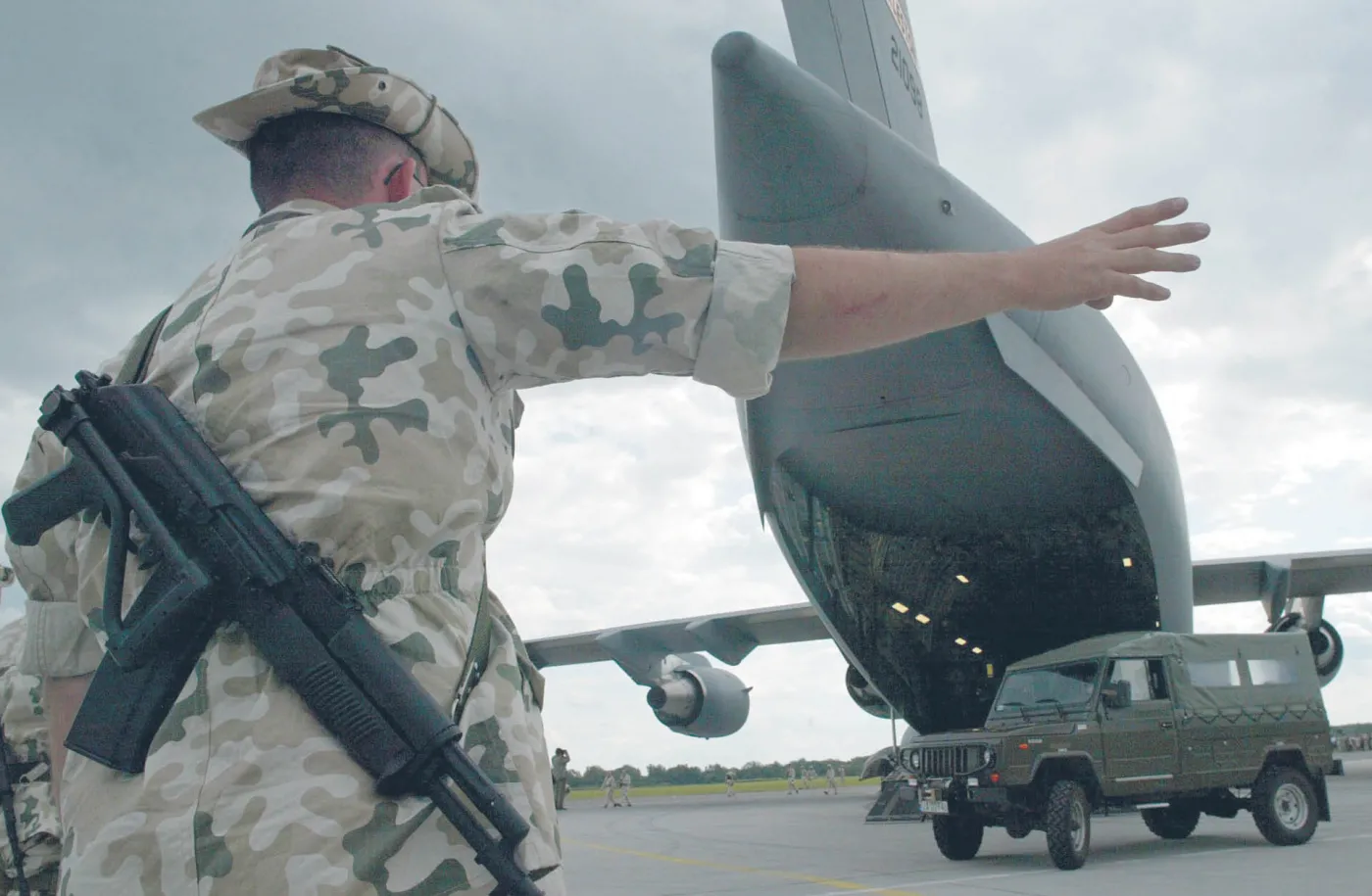 Wojsko wreszcie blisko zakupu terenówek