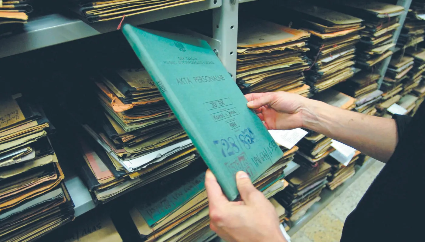 Grał przeciw reżimowi i ma za swoje