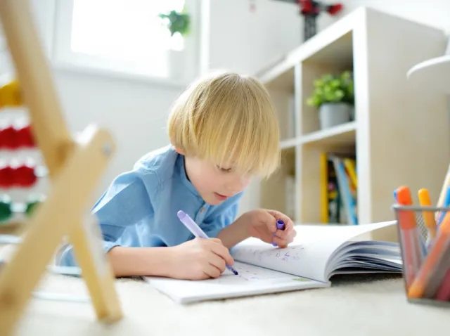 500+, 300+, ulgi, zniżki. Na jakie benefity mogą liczyć rodzice w Polsce?