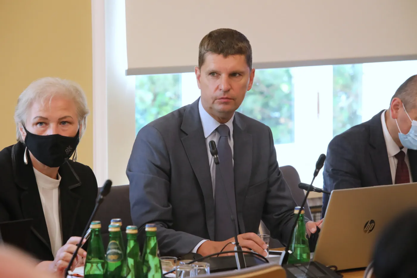 Piontkowski: Jesteśmy zdeterminowani, by uczniowie wrócili od września do nauki stacjonarnej