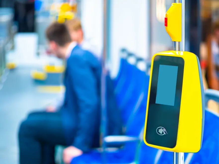 Rewolucja w warszawskiej komunikacji. Tradycyjne kasowniki znikną z pojazdów