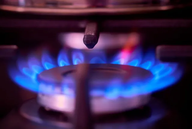 Piece gazowe: zakaz ogrzewania gazem, do wymiany - od kiedy i na co, co z dofinansowaniem
