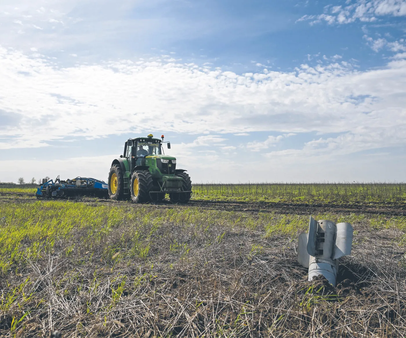 Zaminowane pola to poważny problem w Ukrainie. Rolników nie stać na jego rozwiązanie
