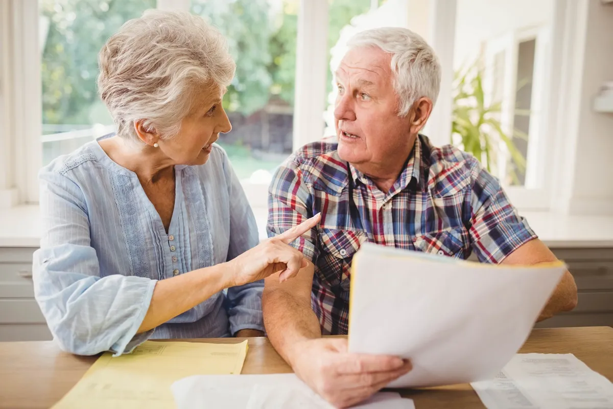 Dostałeś przelew z ZUS? Nie wydawaj go od razu. Tysiące seniorów będzie musiało zwrócić trzynastą emeryturę