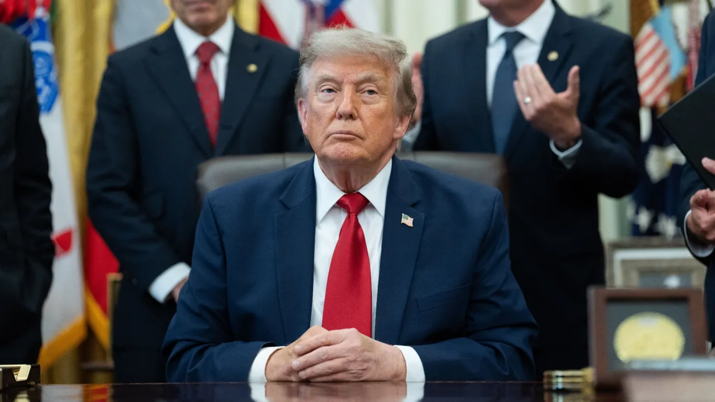 US President Trump signs an executive order on Utah monuments