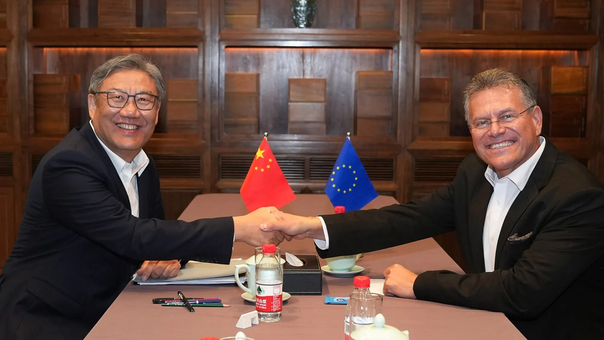 Import aut z Chin do UE. Bruksela i Pekin mają wstępne uzgodnienia