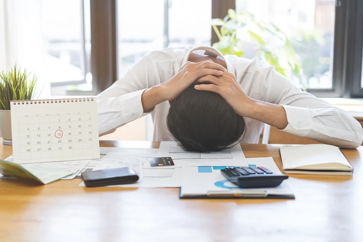 Komornikowi jeszcze trudniej będzie odzyskać dług. Od stycznia 2026 wierzyciele będą znowu dłużej czekali na swoje pieniądze