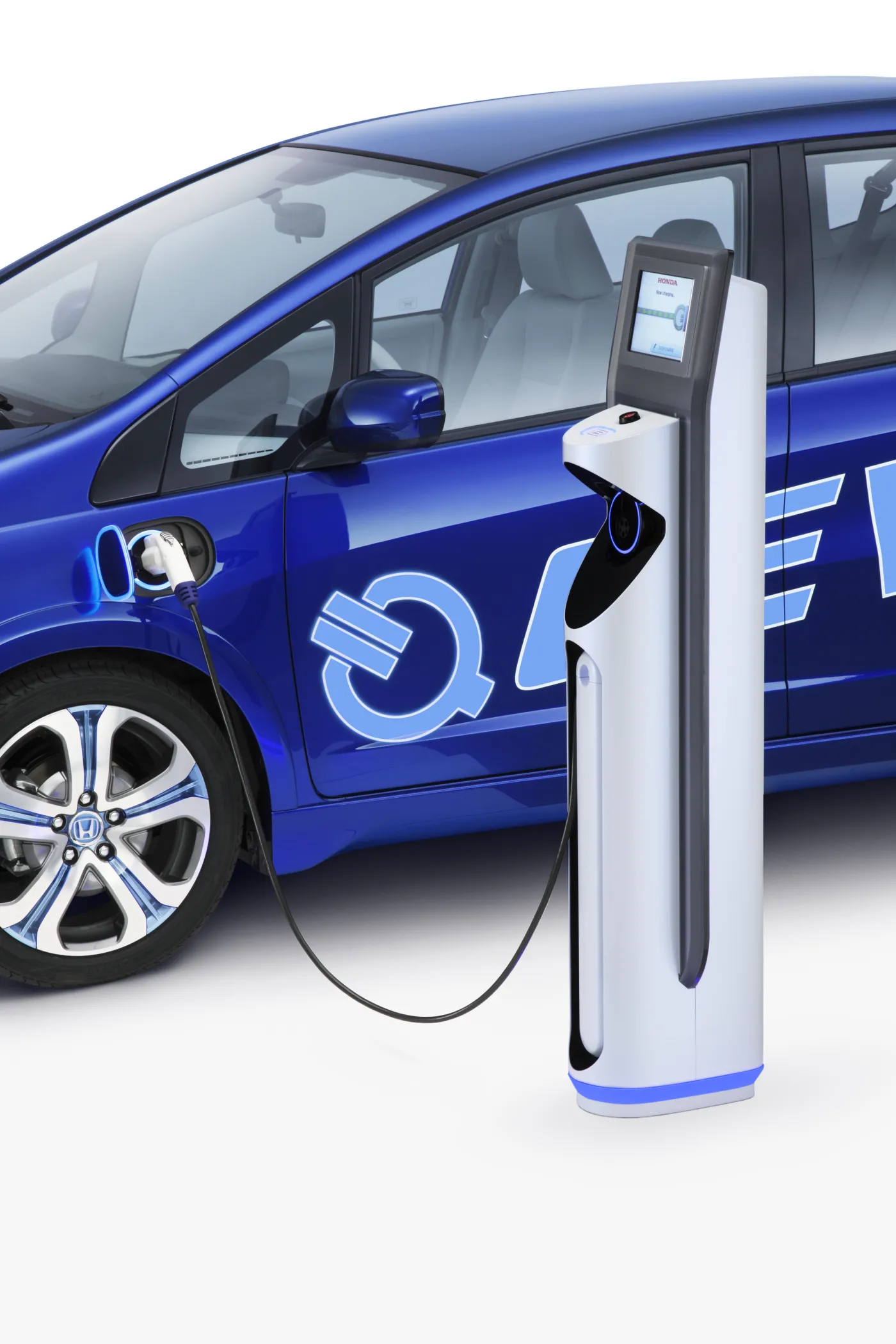2010_honda_laas_07_fit_ev_concept_charging_stand_286780.jpg