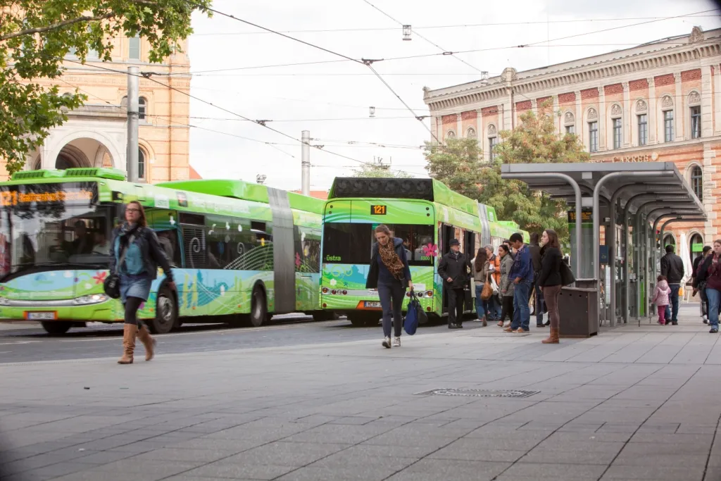Solaris wygrywa kolejny przetarg w Niemczech: dostarczy 42 autobusy do Hannoveru