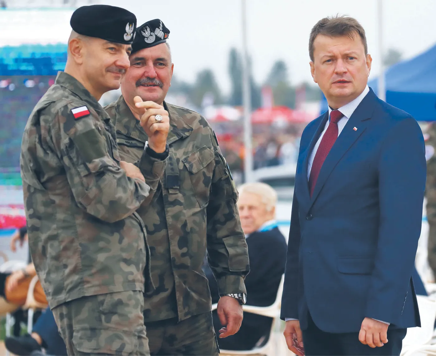 A w wojsku szykuje się dwuwładza