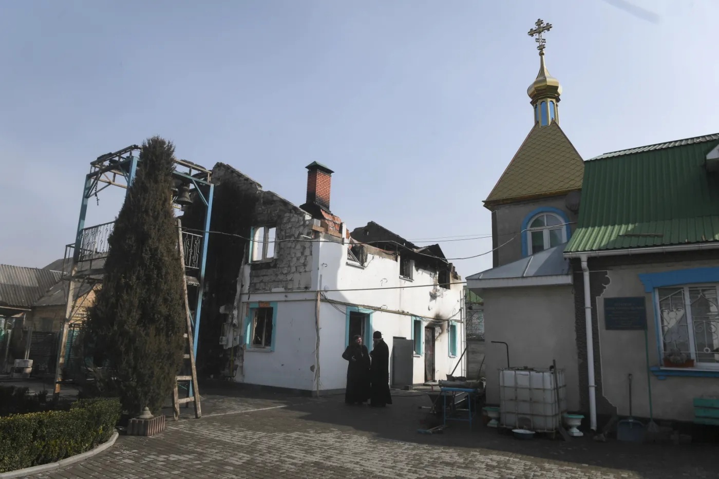 Wojna w Ukrainie: Ostrzały w Chersoniu, Charkowie i Donbasie