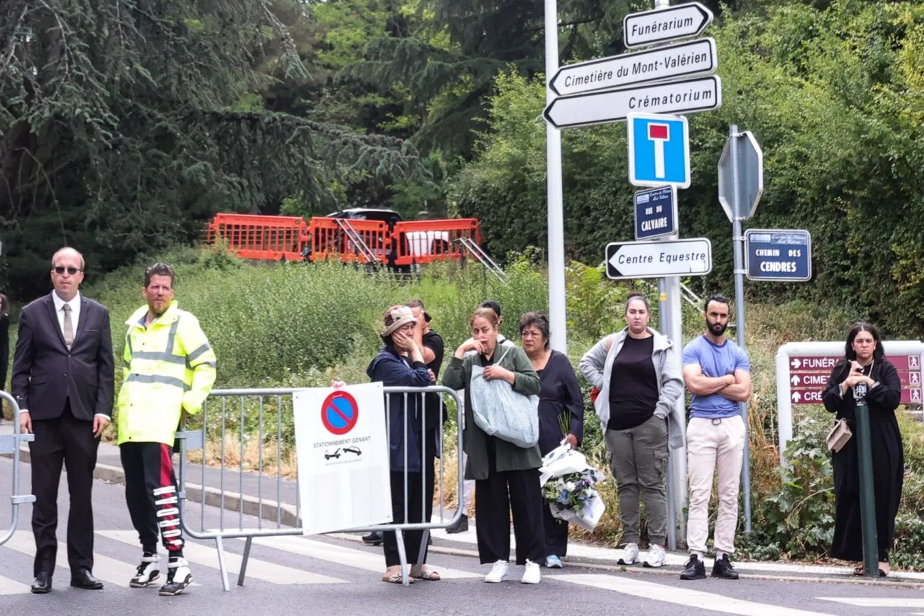 Francja: Kilka tysięcy osób uczestniczyło w pogrzebie zabitego przez policjanta 17-latka