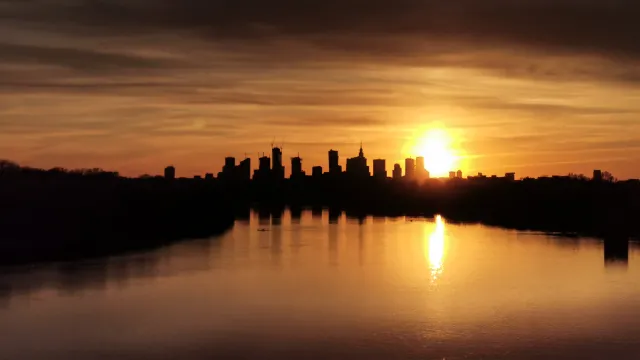 Warszawa przejmuje budynek zajmowany nielegalnie przez rosyjską ambasadę