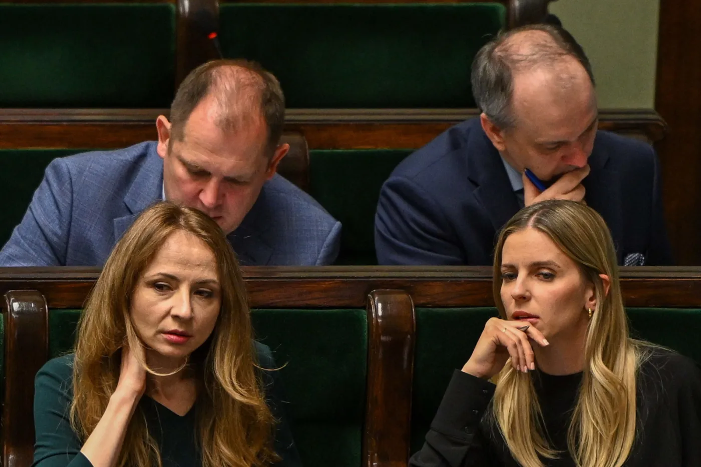 Agnieszka Dziemianowicz-Bąk i Aleksandra Gajewska. Debata w Sejmie nt. programu "Aktywny rodzic"