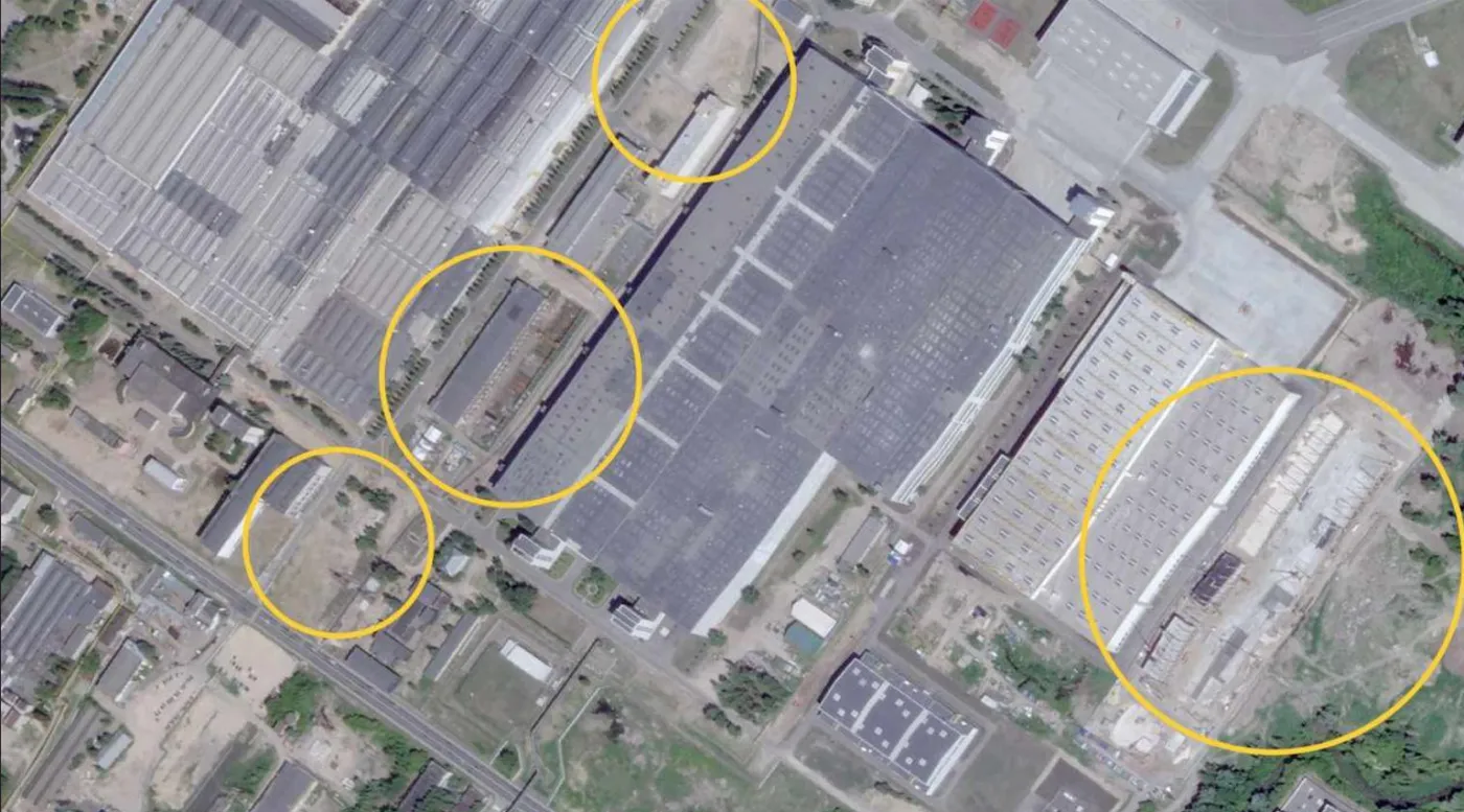 Wywiad satelitarny NATO zaniepokojony rozbudową rosyjskiej fabryki. Co tam powstaje?