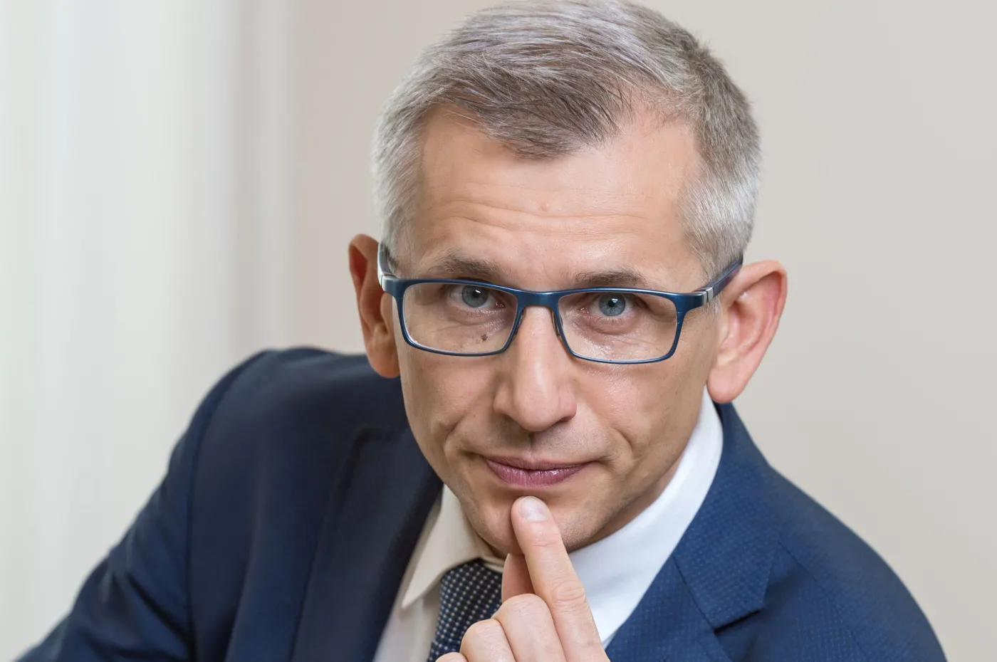 Duże dochody, sporo oszczędności i dom po rodzicach. Oto majątek senatora Krzysztofa Kwiatkowskiego