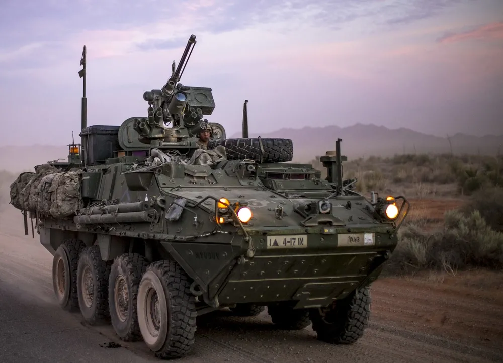 Należący do 1. Dywizji Pancernej U.S. Army transporter opancerzony Stryker w trakcie ćwiczeń.