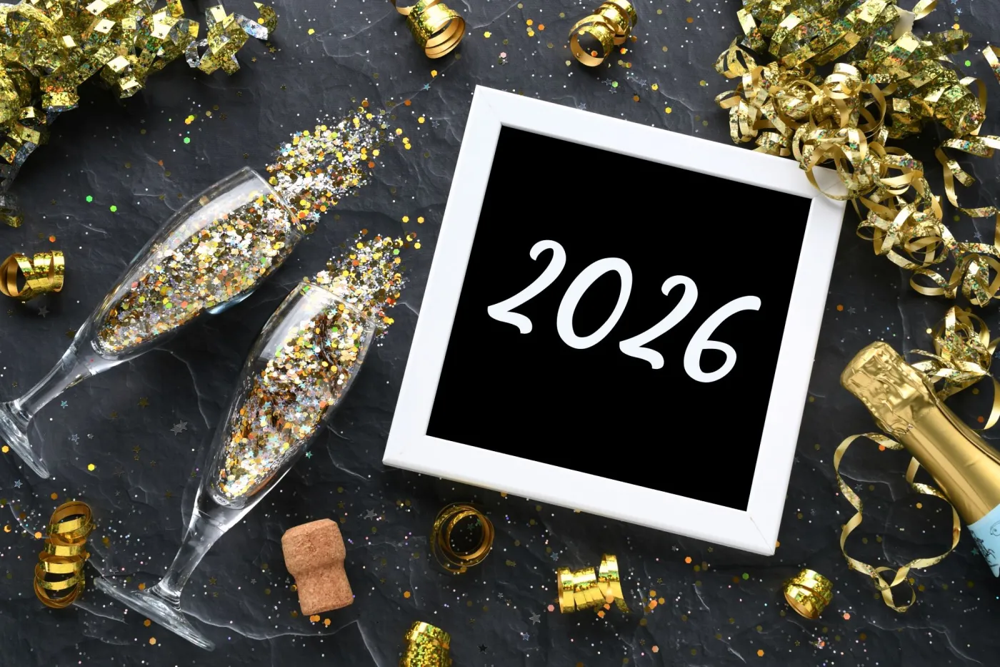 Mądre życzenia na Nowy Rok 2026. Dłuższe i krótkie życzenia noworoczne, które mają znaczenie