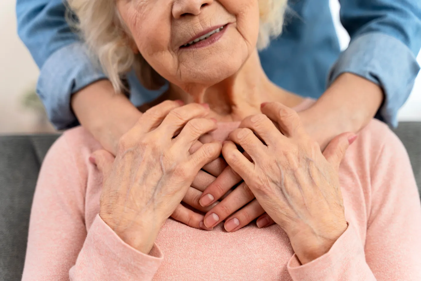 Bon senioralny to nawet 2 150 zł od 2026 r. Kryteria, harmonogram, wniosek, zasady dla rodzin z osobą 75+