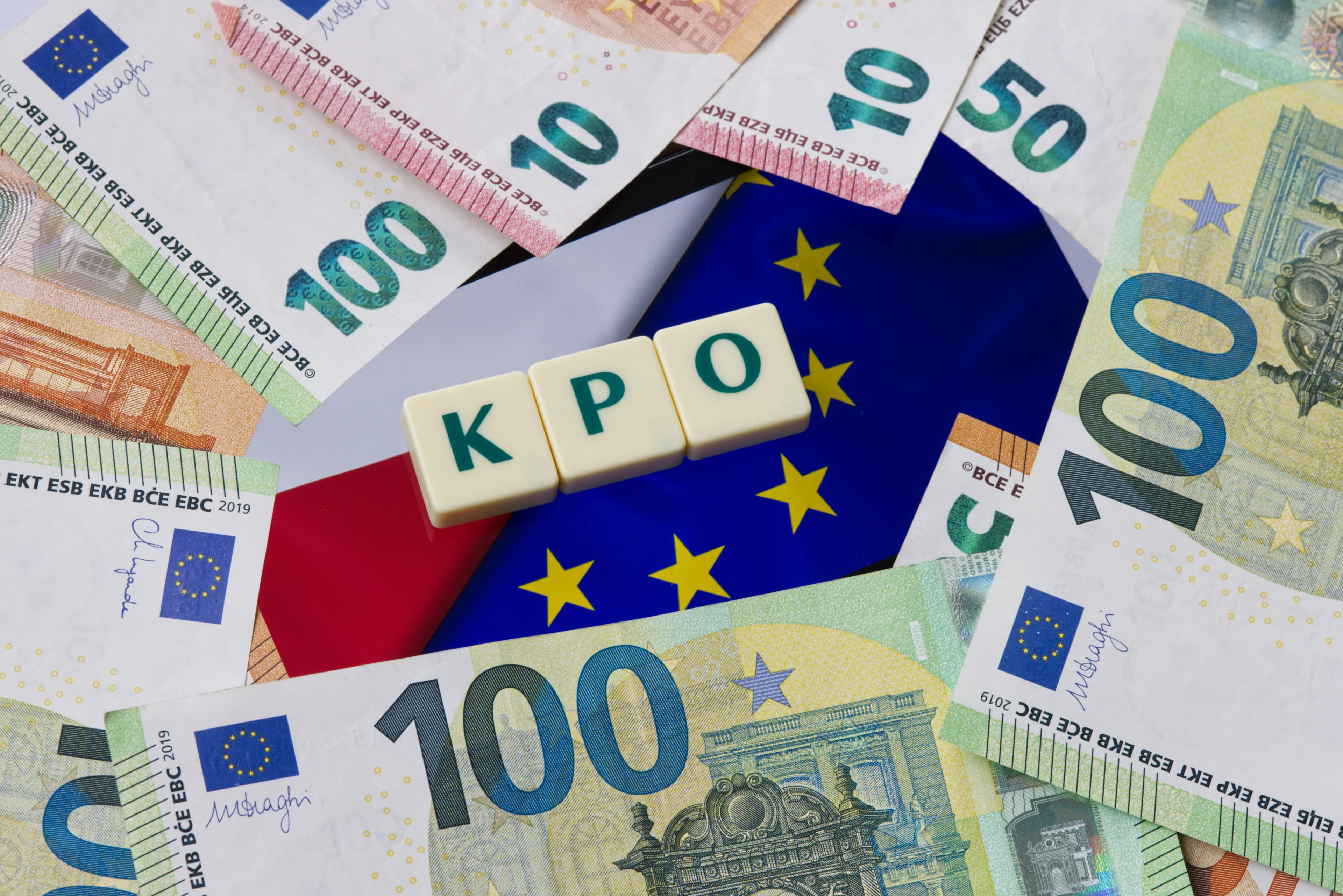 Zmiany w Krajowym Planie Odbudowy. Polska usunęła kontrowersyjne podatki