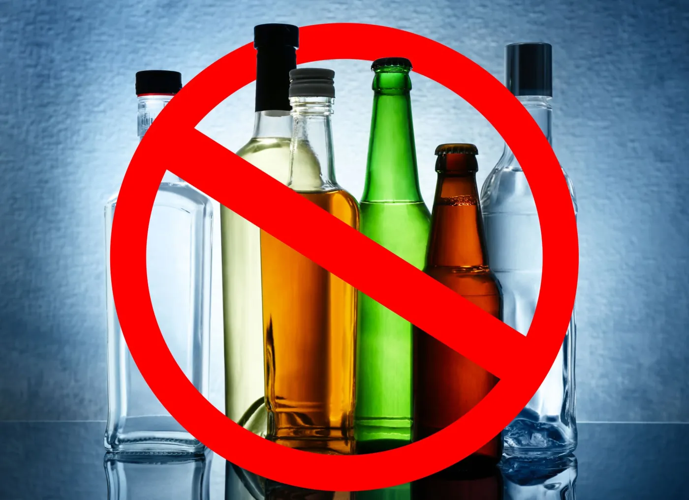 Zakaz sprzedaży alkoholu po 22 Warszawa. To już pewne! Będzie nocna prohibicja w Warszawie od 1 listopada 2025?